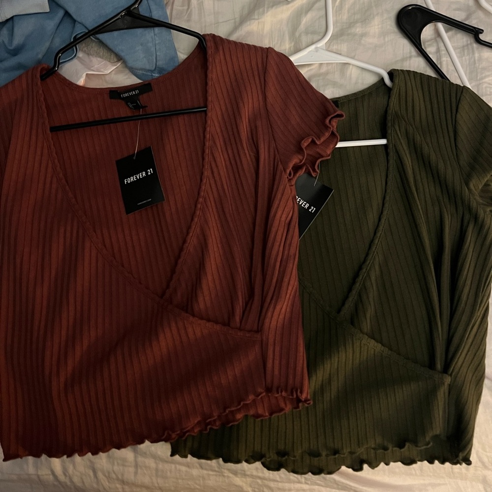 Forever 21 crop tops